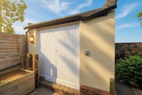 Outbuilding
