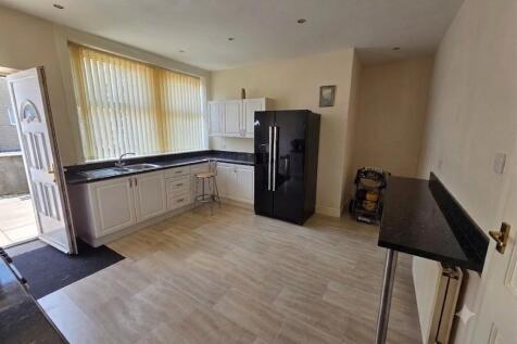 dining kitchen2
