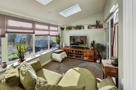 5a17f367-Photo 2010-22-25 2C 2014 2022 2004.jpg