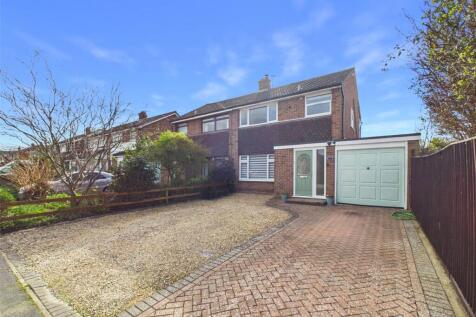 Chinnor, OX39 - property photo
