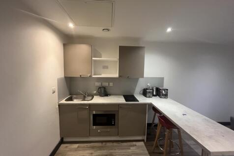 Dumfries Street, Luton, Bedfordshire, LU1 photo 5
