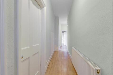 04-5c1f81699-JJ-WT-1 Victoria Rd-16.jpg