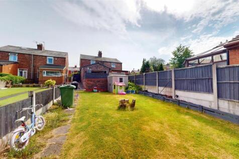 Doulton Street Rear Garden
