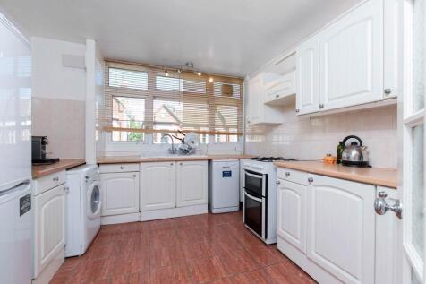 2. Kitchen Cautley