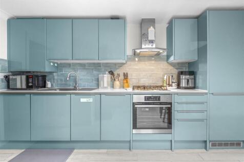 Flat 8, Buckingham Place, Bellfield Rd, HP13 5HW-6