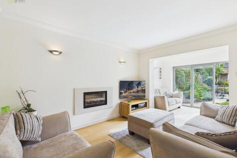 CAM03830G0-PR0216...