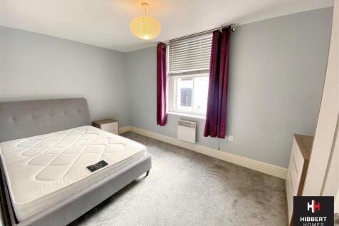 Stamford New Road, Altrincham, WA14 photo 4