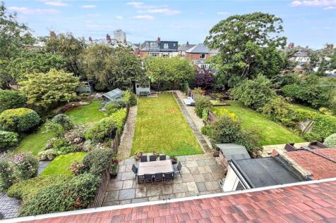 Rear Garden (2)
