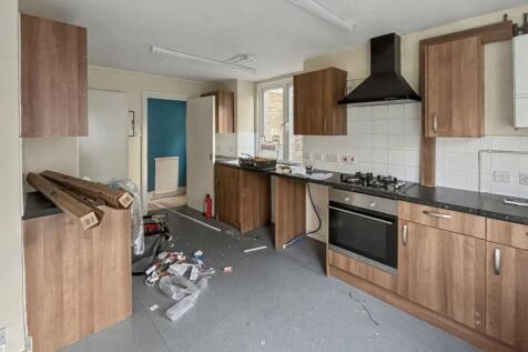 108b Latchmere Road, Battersea, London SW11 2JT