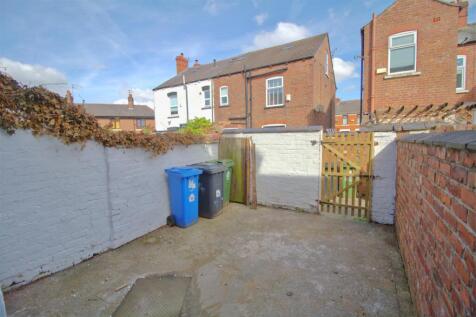 Rear Yard.jpg