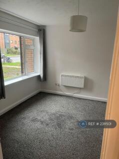 Thirkleby Close, Slough, SL1 photo 3