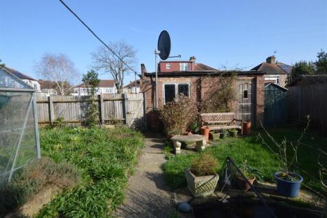 1 Godfrey Ave gdn sunny.JPG