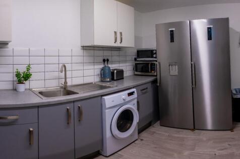 4 Bedroom Student House - Denison Court NG7 3PH photo 4