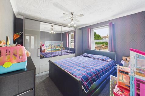 CAM03975G0-PR0126-STILL020 (1).jpg