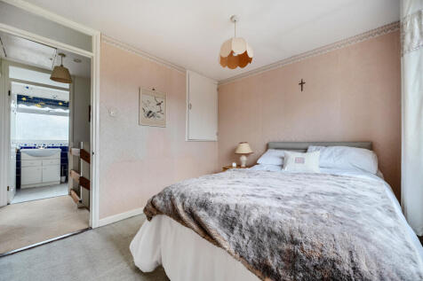 1387356-14-6942a7...