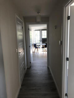 AVAILABLE FOR 2026/2027 ACADEMIC YEAR - NEAR WARW