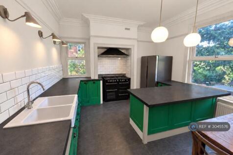 Meanwood Road, Leeds, LS7 photo 3