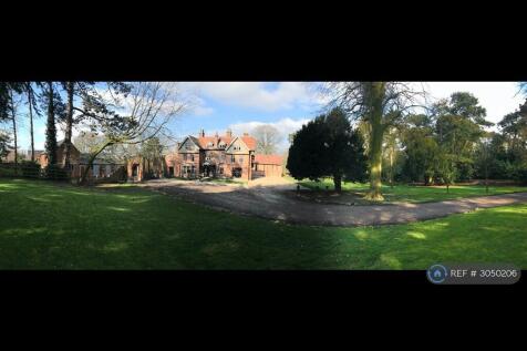 Hall Grounds 