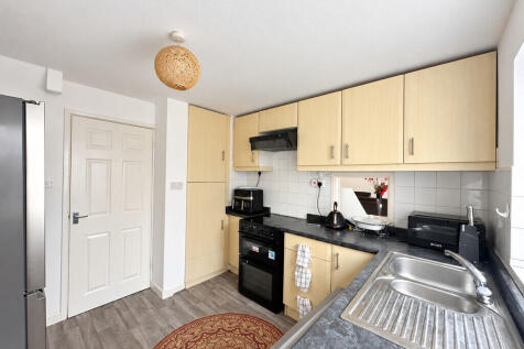 Mount House Close, Hythe photo 5