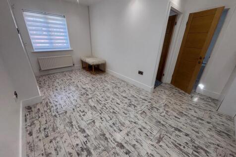 Crown Street, Stone, ST15 photo 4