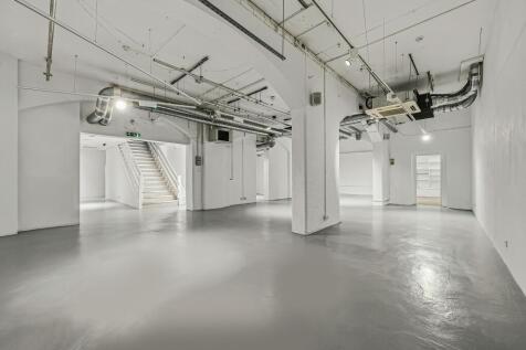 OFFICE 4.jpg