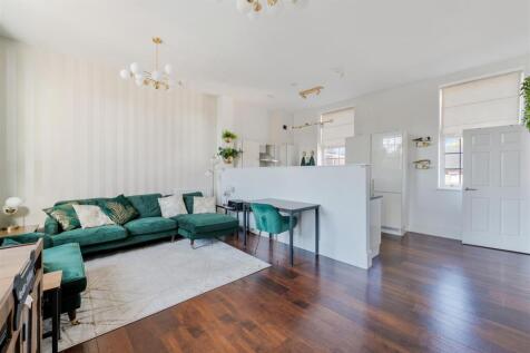 ASHFORD COURT (13).jpg