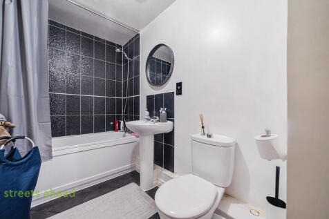 cc80f737-1dc8-426...