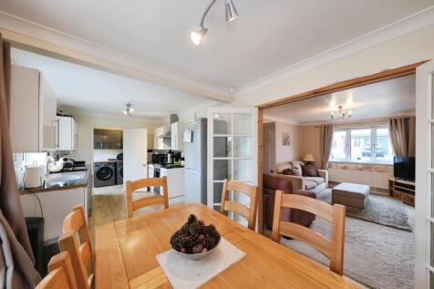 Living / Dining Room