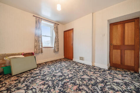 Sitting Room/Bedr...