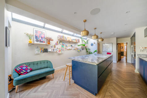 1350486-14-68d273...