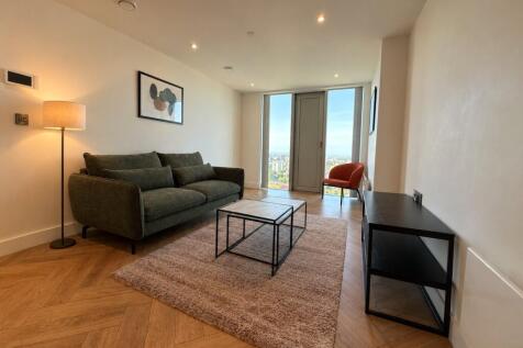 2-bed flat on Elizabeth Tower, 141 Chester Road, Manchester, M15, £1,850/mo
