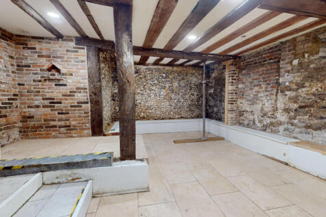 CELLAR / STORE