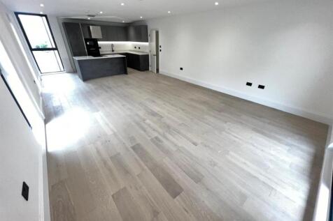 WhatsApp Image 2025-08-11 at 21.26.29_d56aaf94.jpg