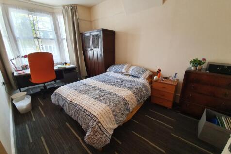24 Leicester Street, Leamington Spa photo 3