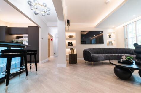 Award-winning Media team on EVERY Listing_7