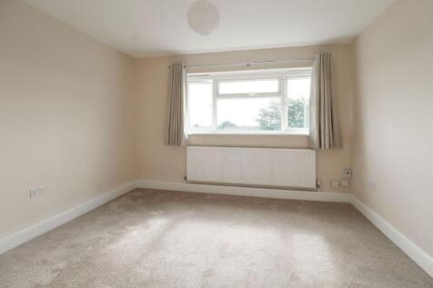 Viscount Court, Eaton Socon, PE19 photo 4