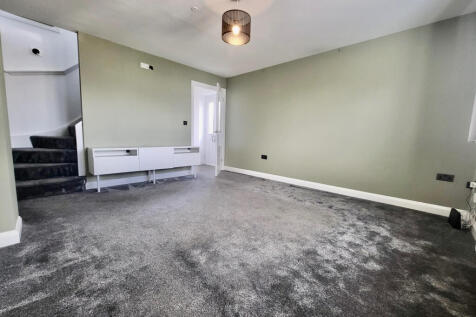 Stanshawe Crescent, Yate, Bristol photo 5