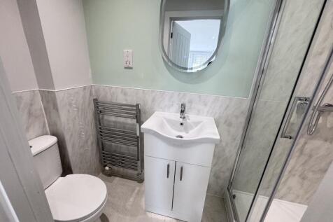 Room 5, Green Road, Poole, BH15 photo 3