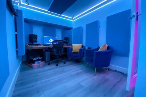 Music Sudio