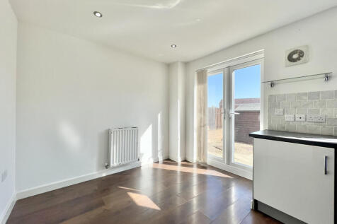 Mill Court, Castleford, WF10 photo 4