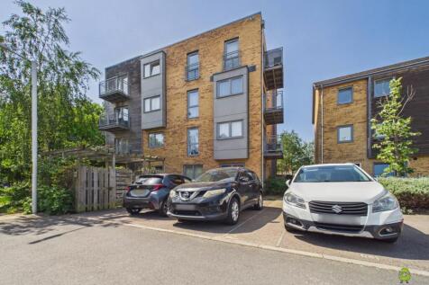 Presented by Clinton at EweMove Bexleyheath and Da