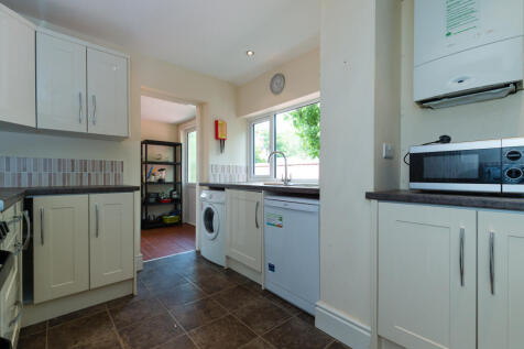 Seabridge Road, Seabridge, Newcastle-under-Lyme, ST5 photo 5