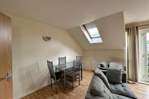 Oaken Royd Croft, Elsecar, S74 photo 3
