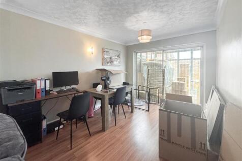 Brecon Close, Wigston photo 4
