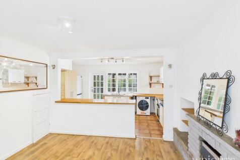 CAM05659G0-PR0047...