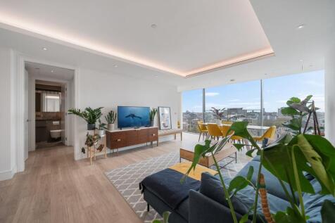 Living Room / Kitchen
