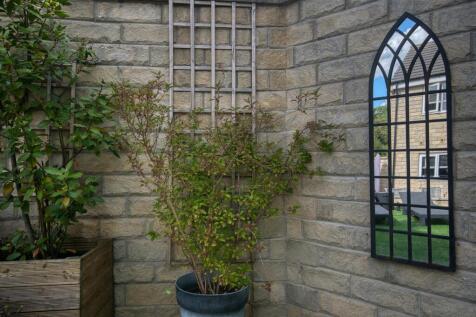 Garden wall and mirror.jpg