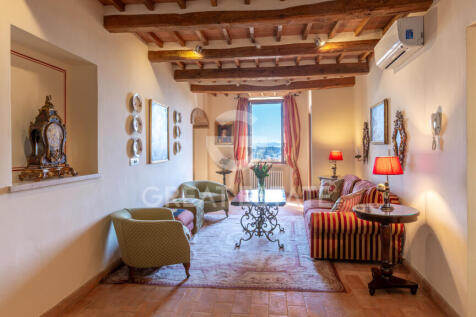 Interno