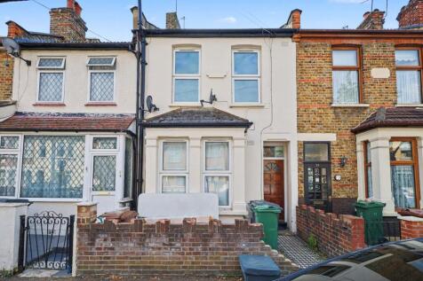 First Floor Flat, 49 Thorpe Road, Walthamstow, London, E17 4LA