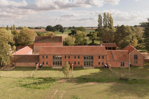 Highbury Farm Barns